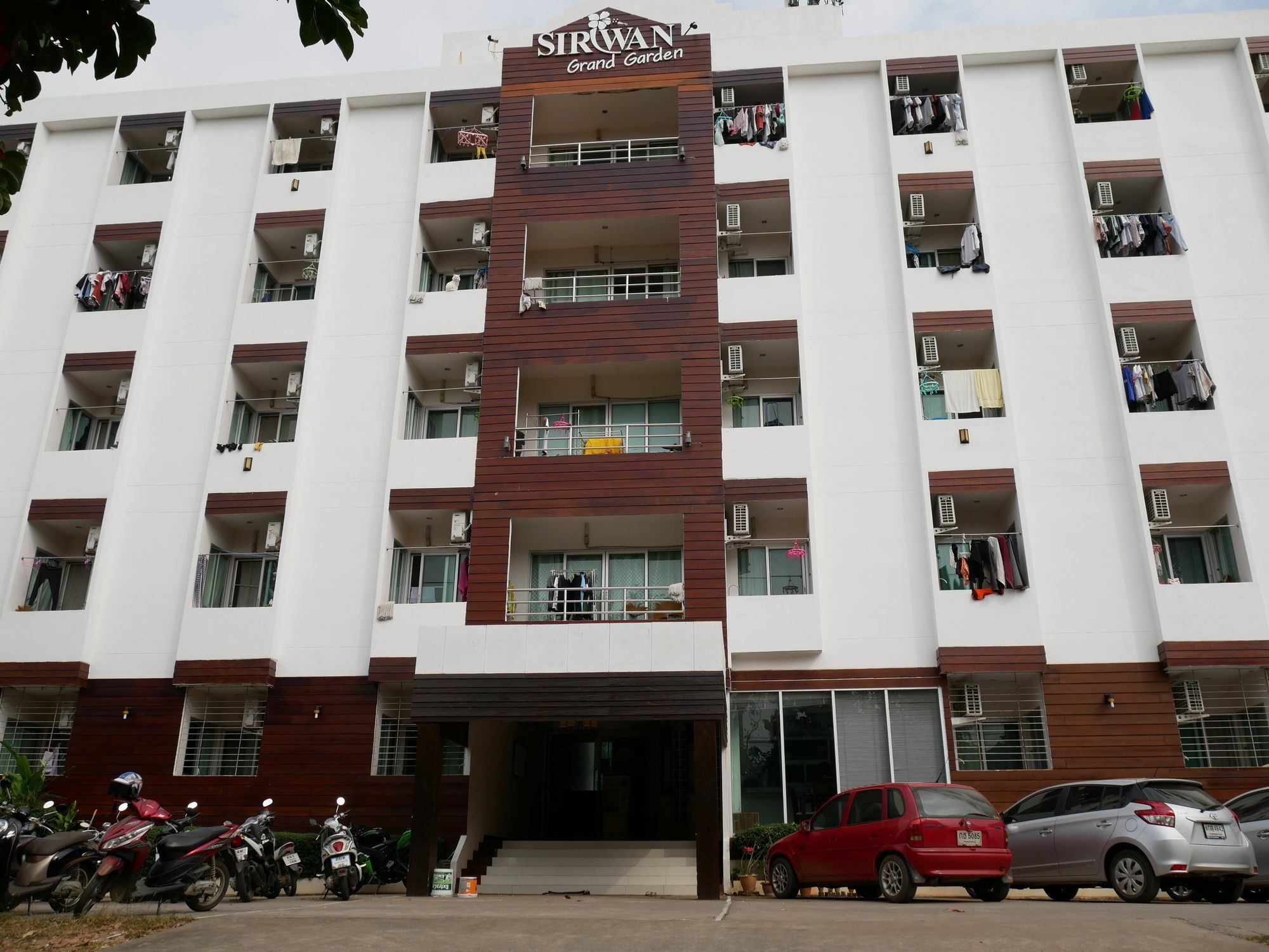 Siriwan Grand Garden Apartment Khon Kaen Eksteriør billede